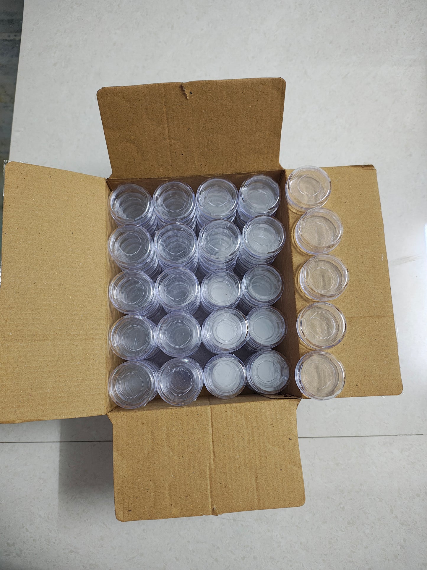 Transparent clear plastic (dabbi) D-1 box 100pc width 4cm