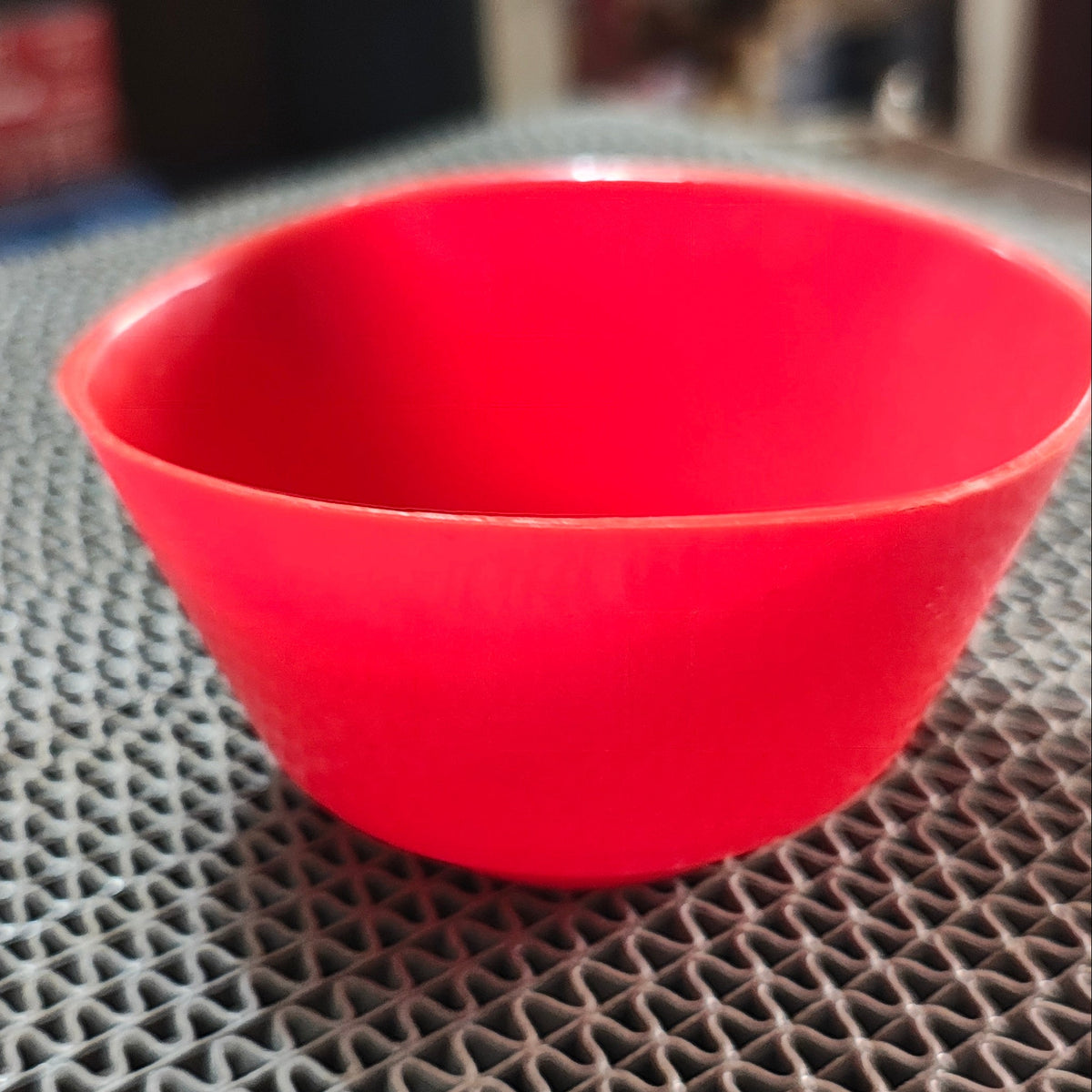 Rubber bowl for plaster mixing 6"