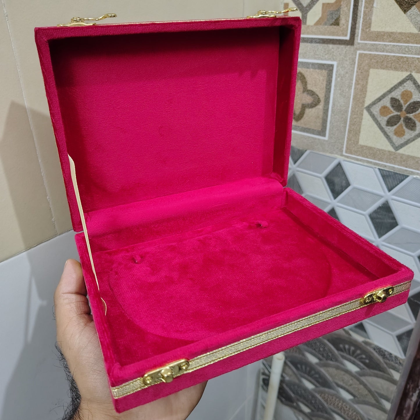 Kanthi box for rajputi, marwadi and rajasthani jewellry sued fabric 8*6