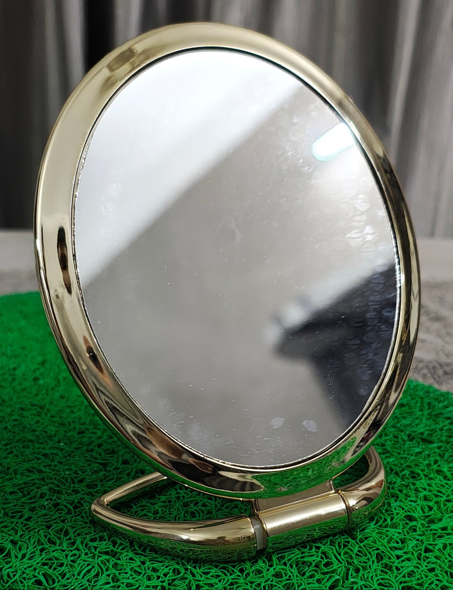 Oval shape Folding Counter Mirror for jewellery store