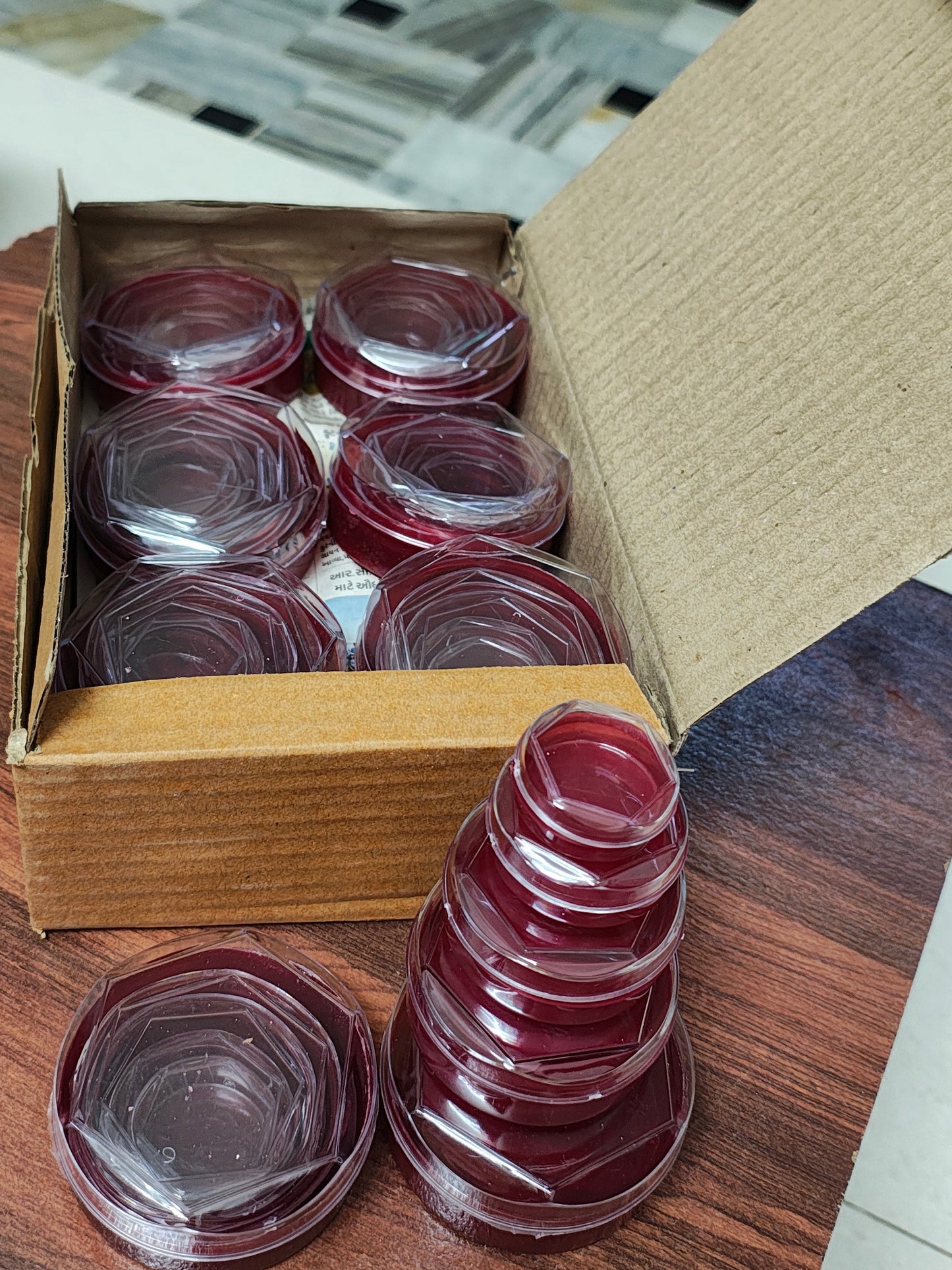 P-Set 5pc round Mehroon transparent jewellery storage box pack of 12set