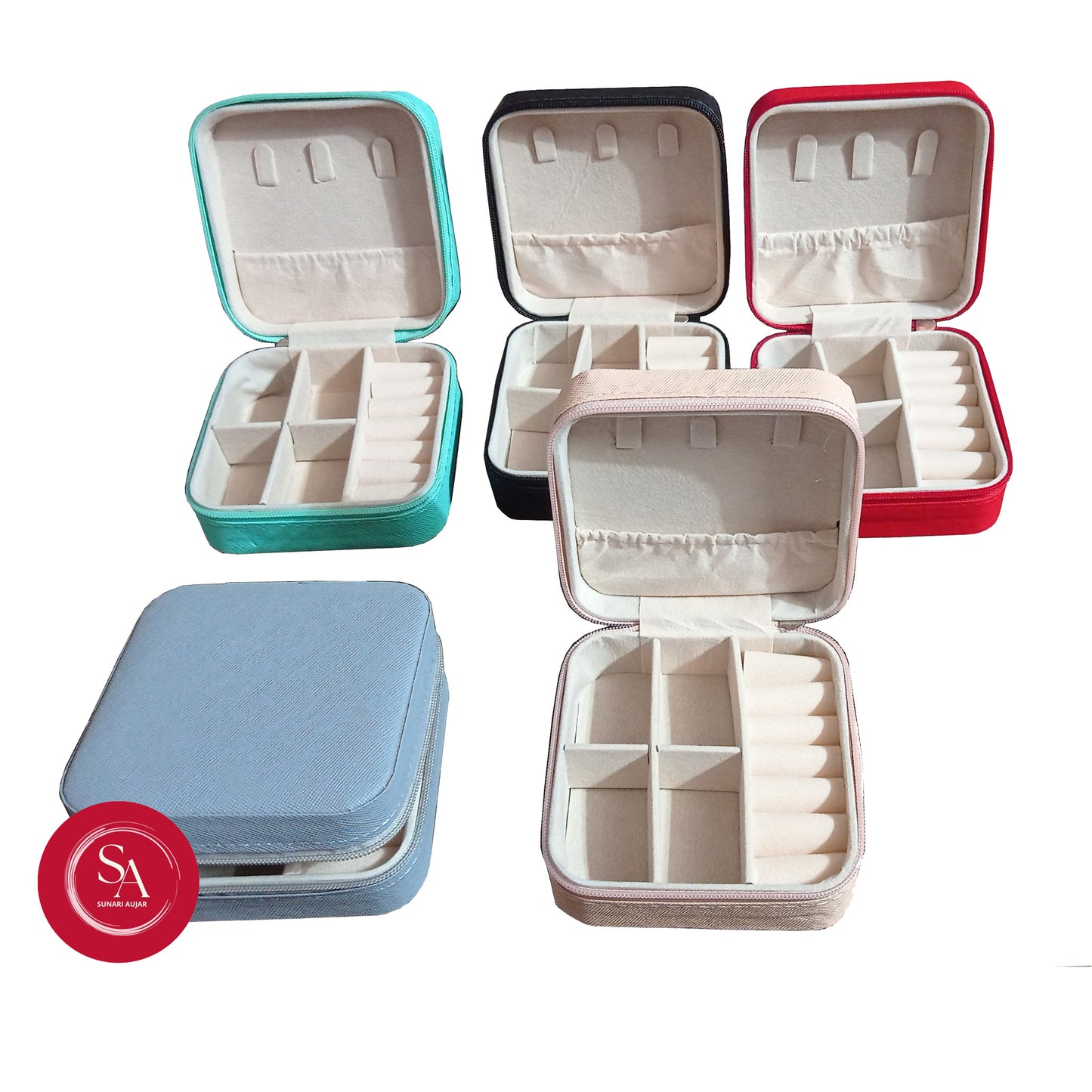 Jewellery organiser box for travel or storage holder for womens rings, earrings Chains and necklace
