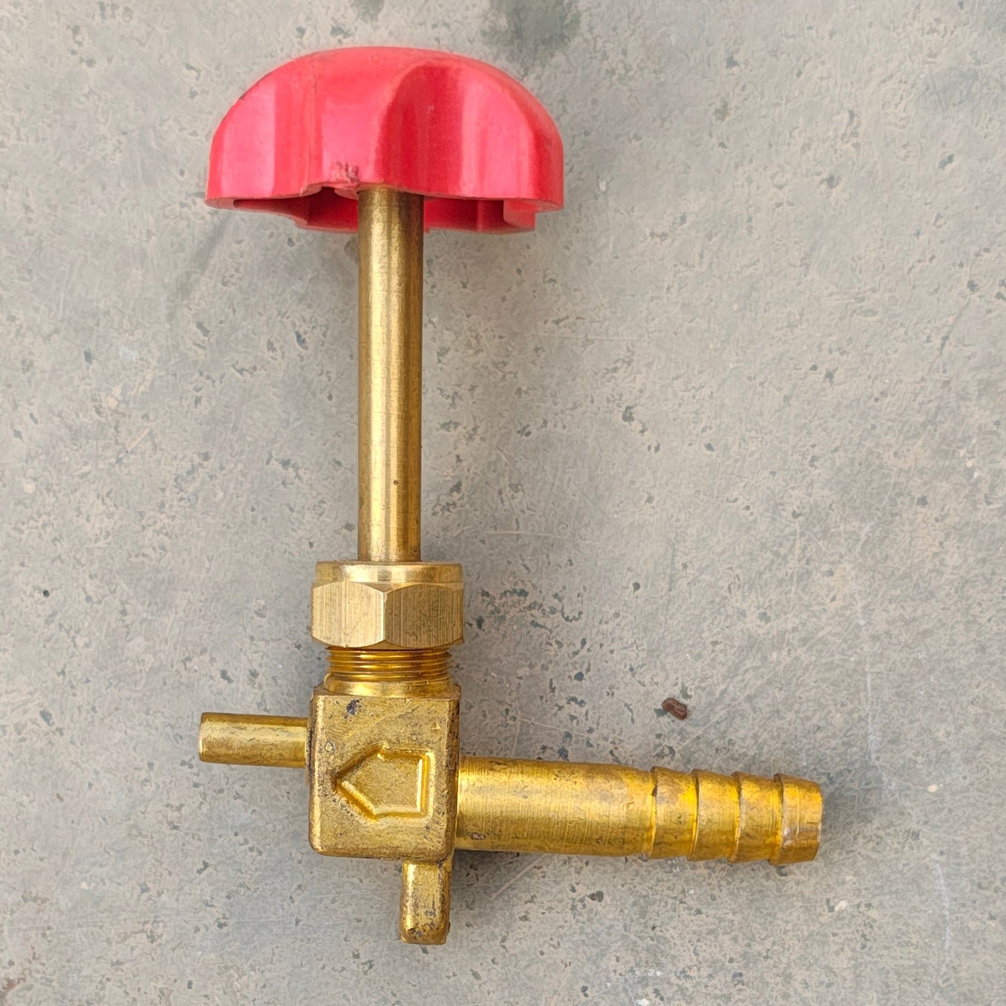 Brass LPG valve for big pipe to small petrol gun pipe