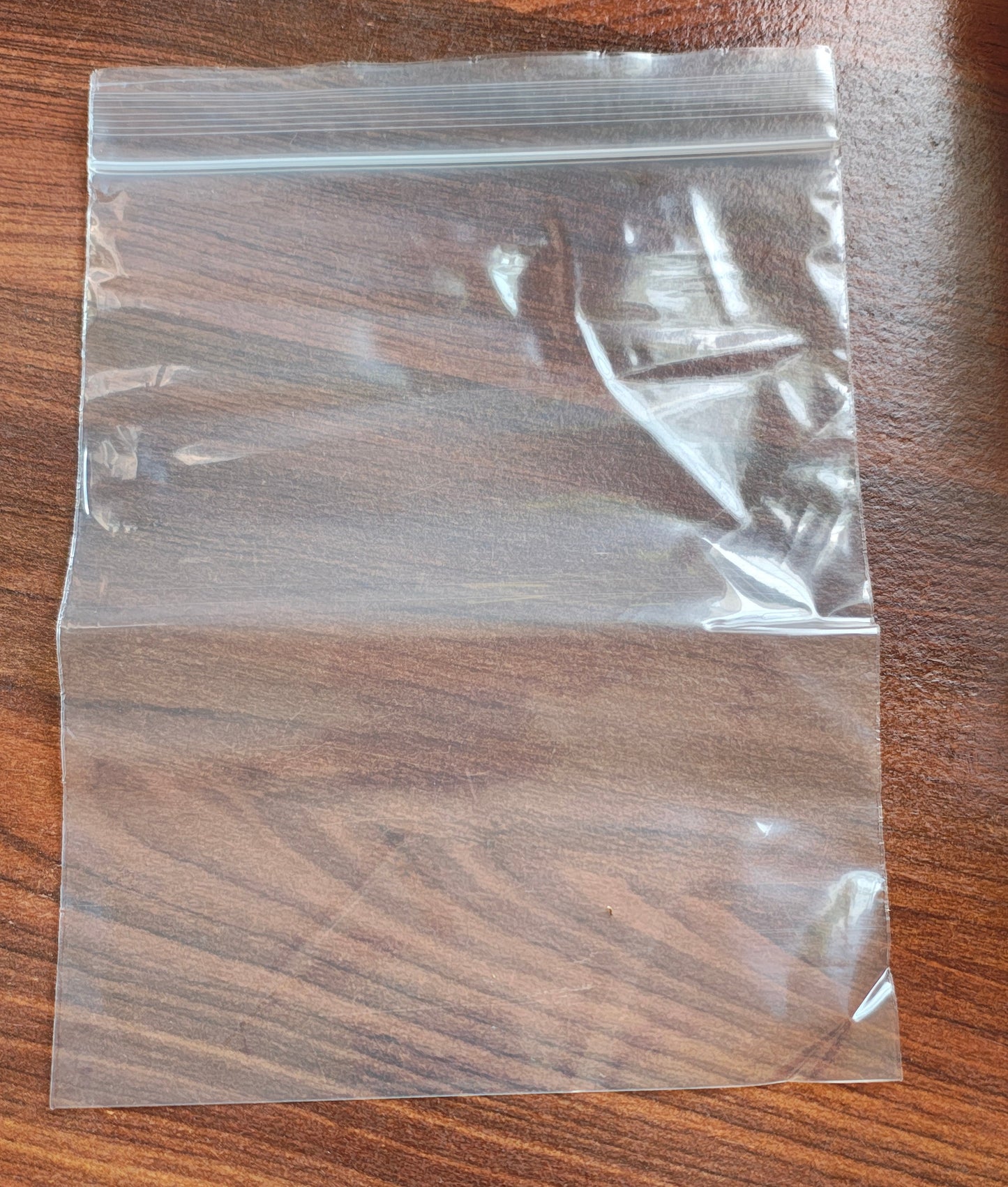 Transparent Zipper 6x8 inch Zip Lock Plastic Bags Self Sealing Pouch Pack of 100 Pcs 60Micron